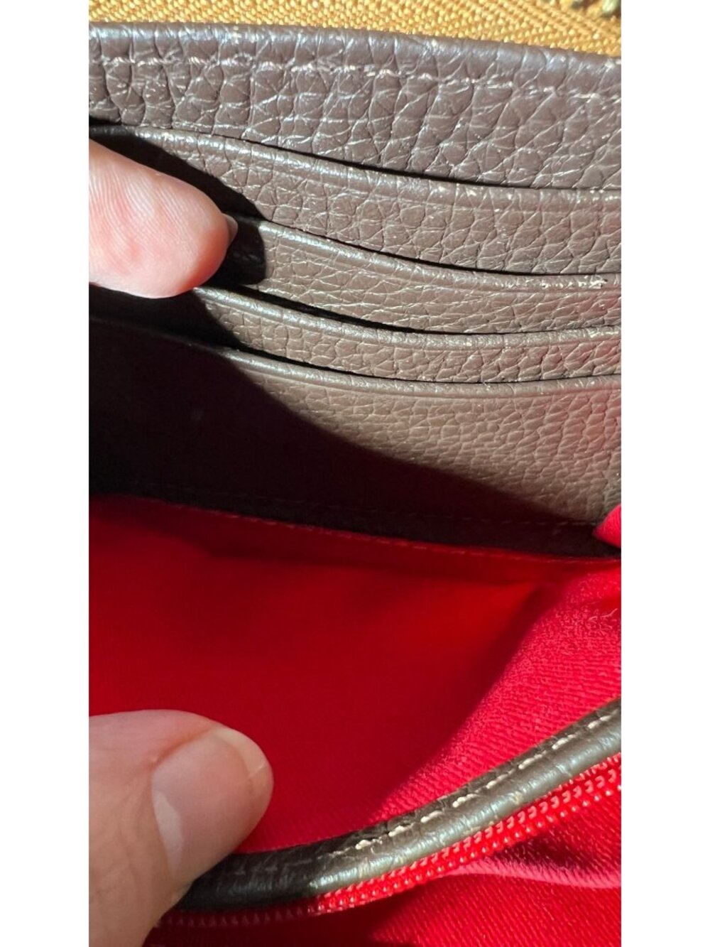 Dooney & Bourke Zip Around Brown Pebble Leather Wallet With Red Interior & Wrist - Picture 8 of 10